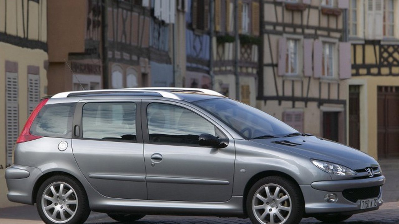 Peugeot 206 SW 2.0 HDi (Dturbo) (90 Hp) teknik özellikler ve yakıt tüketimi Peugeot 206 SW 2.0 HDi (Dturbo) (90 Hp) teknik özellikler ve yakıt tüketimi