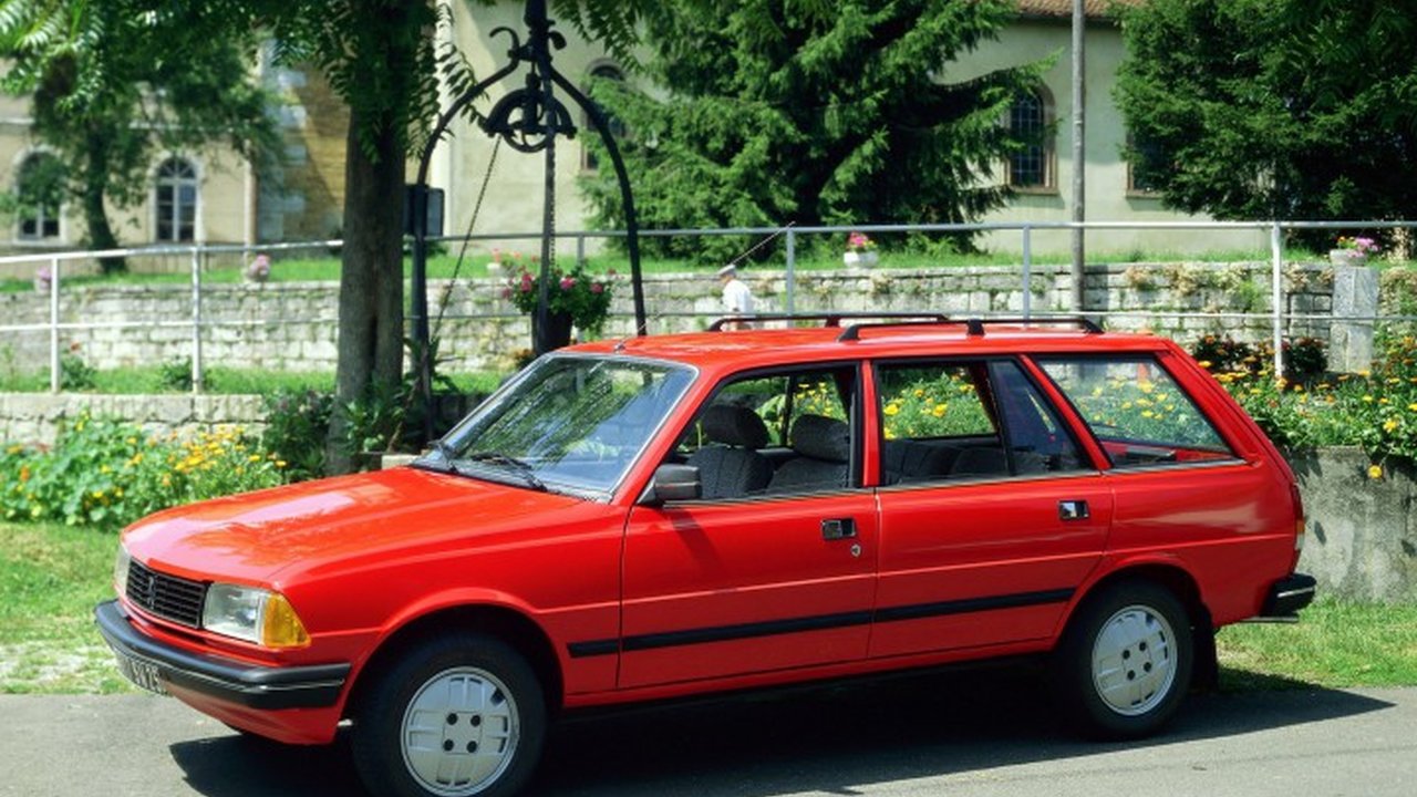 Peugeot 305 II Break (581E) 1.5 (68 Hp) teknik özellikler ve yakıt tüketimi Peugeot 305 II Break (581E) 1.5 (68 Hp) teknik özellikler ve yakıt tüketimi