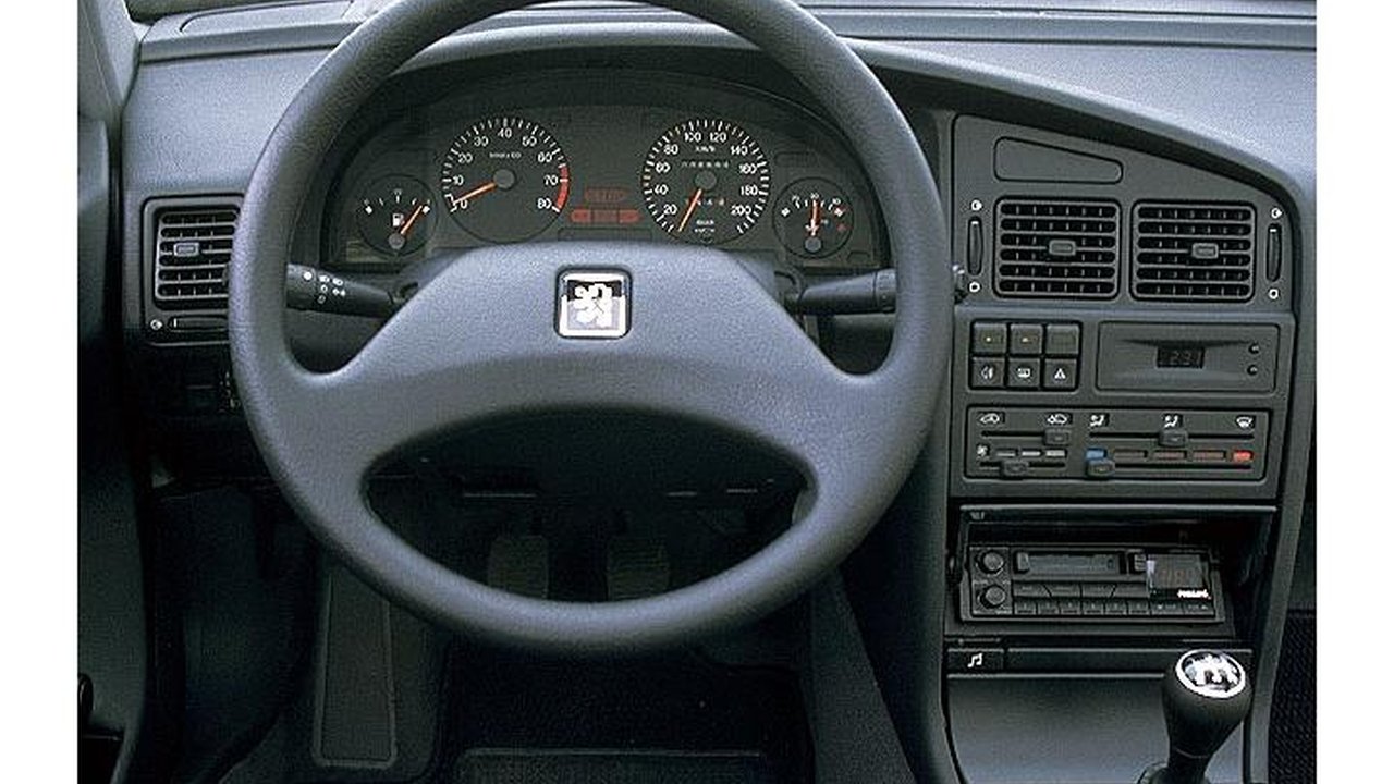 Peugeot 405 II Break (4E) 2.0 (121 Hp) teknik özellikler ve yakıt tüketimi Peugeot 405 II Break (4E) 2.0 (121 Hp) teknik özellikler ve yakıt tüketimi