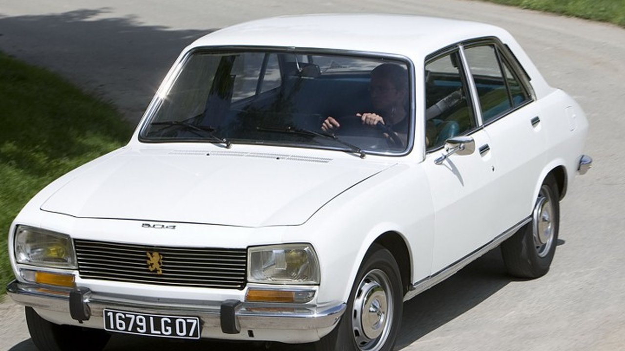 Peugeot 504 1.8 (A01,A03) (82 Hp) teknik özellikler ve yakıt tüketimi Peugeot 504 1.8 (A01,A03) (82 Hp) teknik özellikler ve yakıt tüketimi