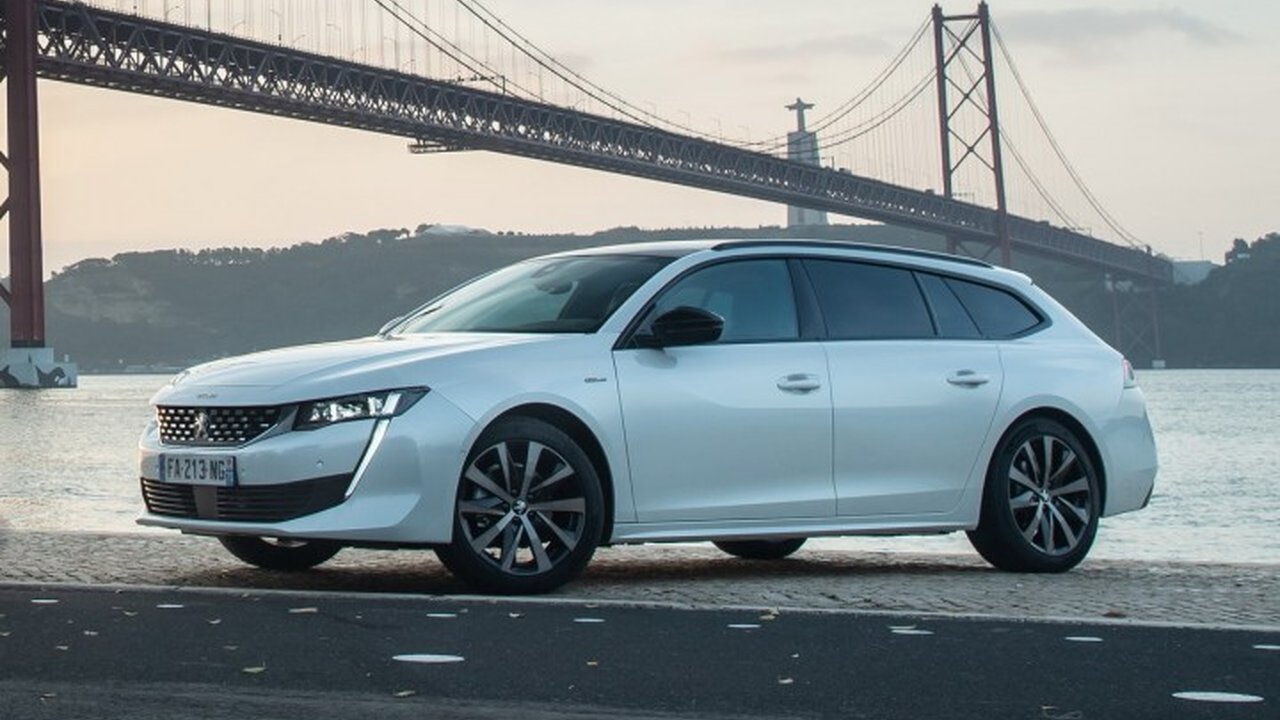 Peugeot 508 II SW 1.6 AT (225hp) teknik özellikler ve yakıt tüketimi Peugeot 508 II SW 1.6 AT (225hp) teknik özellikler ve yakıt tüketimi