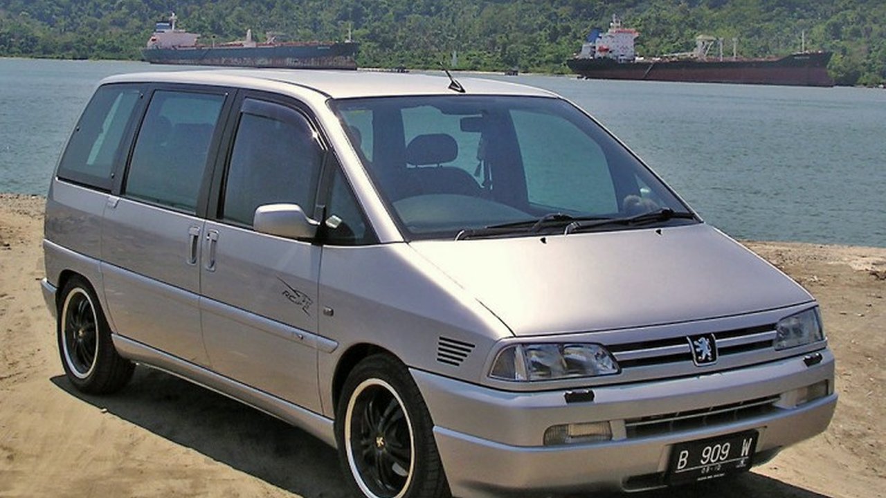 Peugeot 806 (221) 2.0 Turbo (147 Hp) teknik özellikler ve yakıt tüketimi Peugeot 806 (221) 2.0 Turbo (147 Hp) teknik özellikler ve yakıt tüketimi