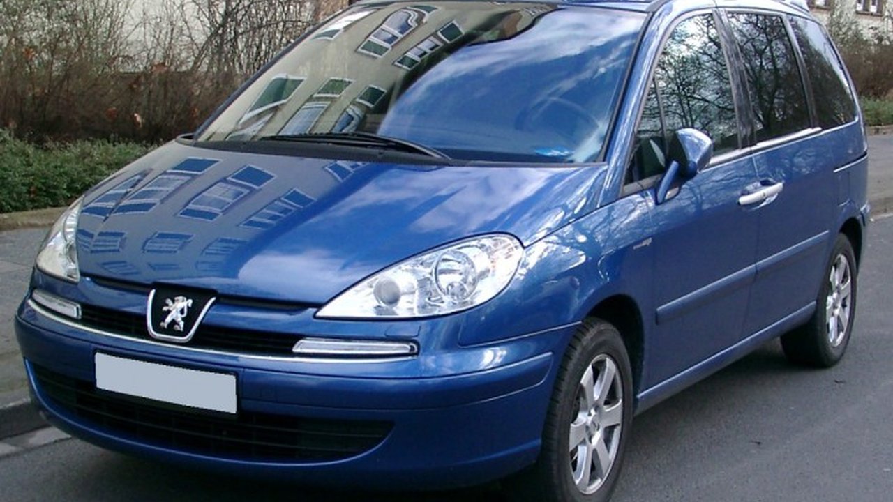 Peugeot 807 2.2 16V (158 Hp) teknik özellikler ve yakıt tüketimi Peugeot 807 2.2 16V (158 Hp) teknik özellikler ve yakıt tüketimi
