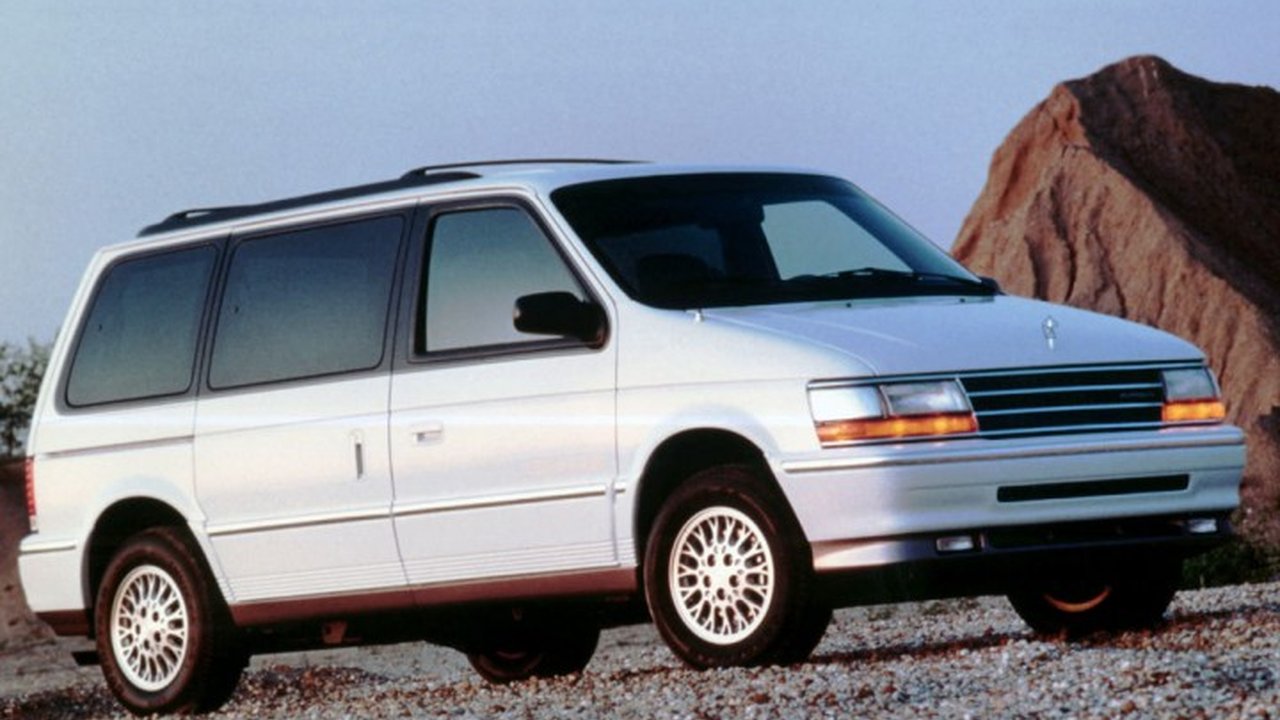Plymouth Voyager 3.3 i (165 Hp) teknik özellikler ve yakıt tüketimi Plymouth Voyager 3.3 i (165 Hp) teknik özellikler ve yakıt tüketimi