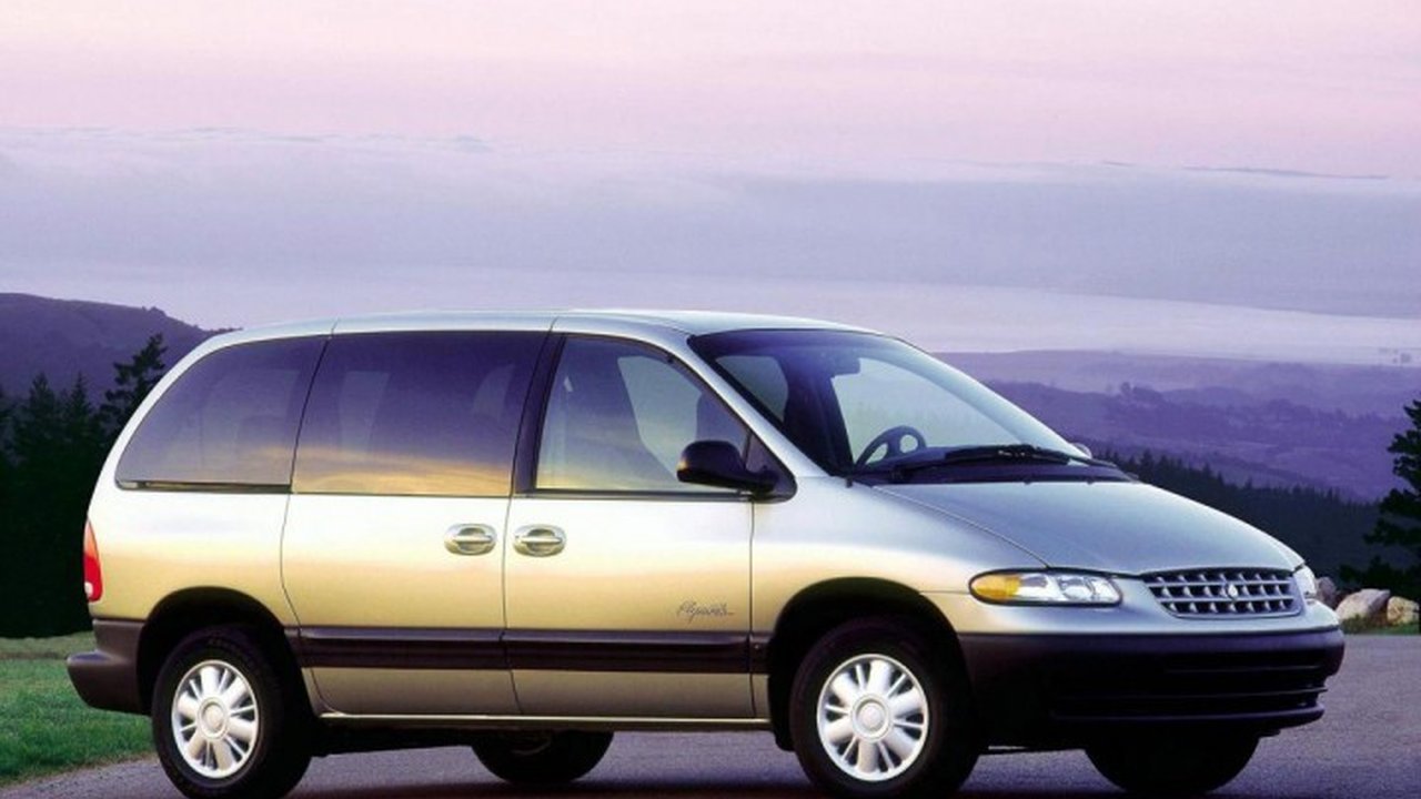 Plymouth Voyager II 3.3 i V6 (160 Hp) teknik özellikler ve yakıt tüketimi Plymouth Voyager II 3.3 i V6 (160 Hp) teknik özellikler ve yakıt tüketimi