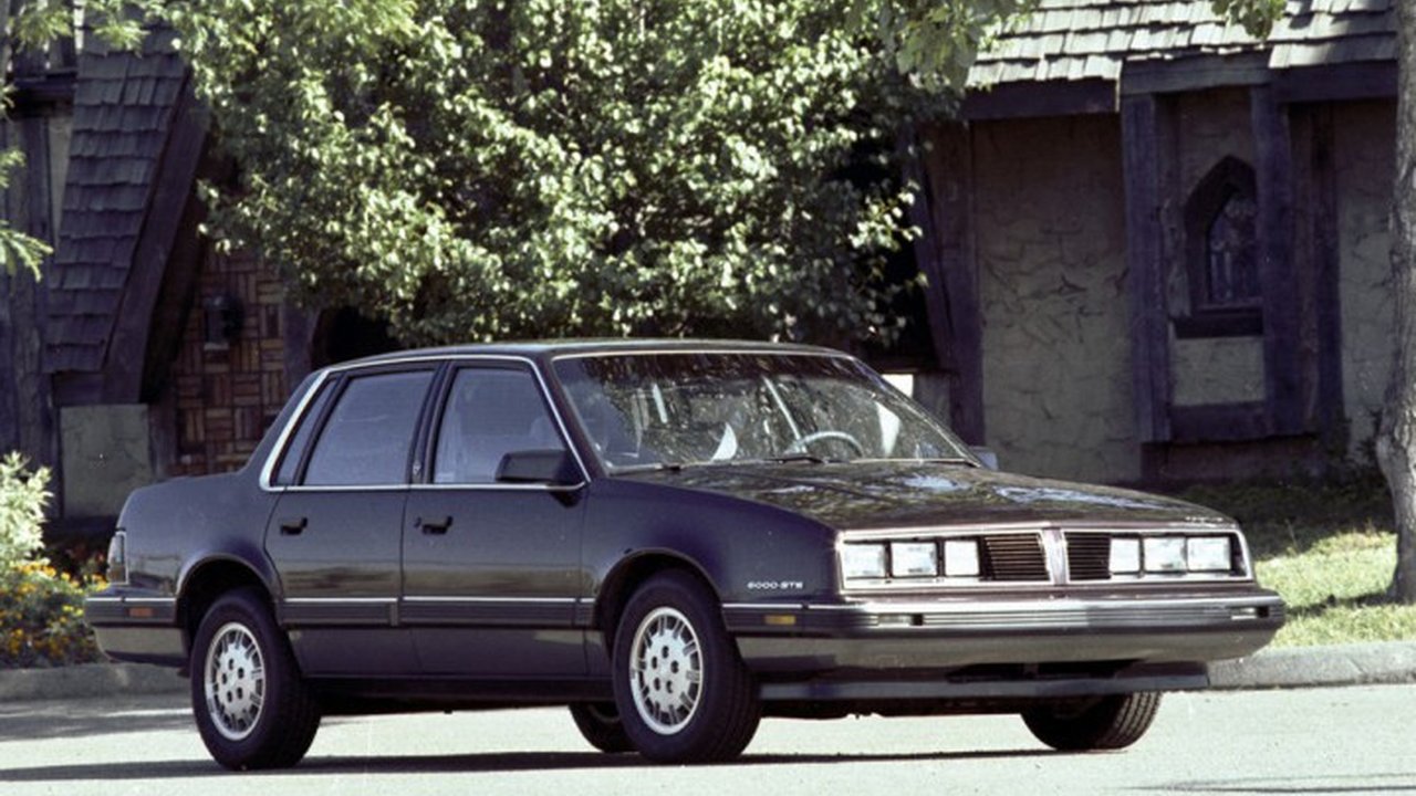 Pontiac 6000 3.1 i V6 (141 Hp) teknik özellikler ve yakıt tüketimi Pontiac 6000 3.1 i V6 (141 Hp) teknik özellikler ve yakıt tüketimi