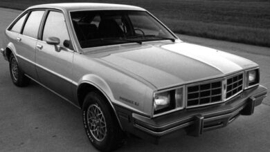 "Pontiac Phoenix 2.8 (112 Hp) teknik özellikler ve yakıt tüketimi