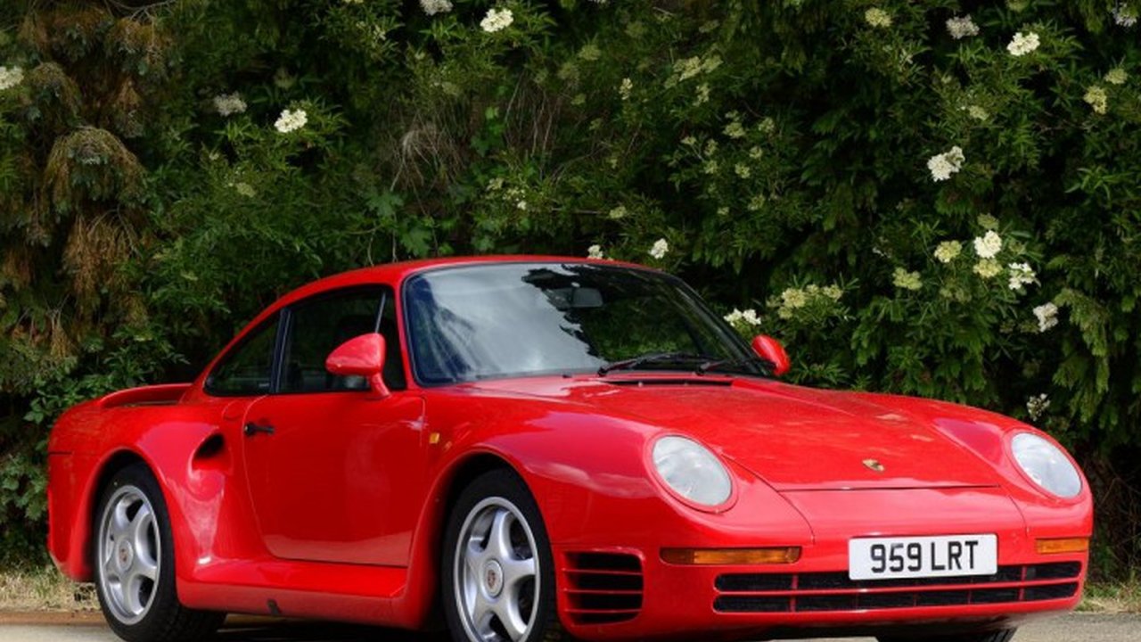 "Porsche 959 2.8 (449 Hp) teknik özellikler ve yakıt tüketimi "Porsche 959 2.8 (449 Hp) teknik özellikler ve yakıt tüketimi