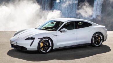 Porsche Taycan AT (598hp) 4x4 teknik özellikler ve yakıt tüketimi