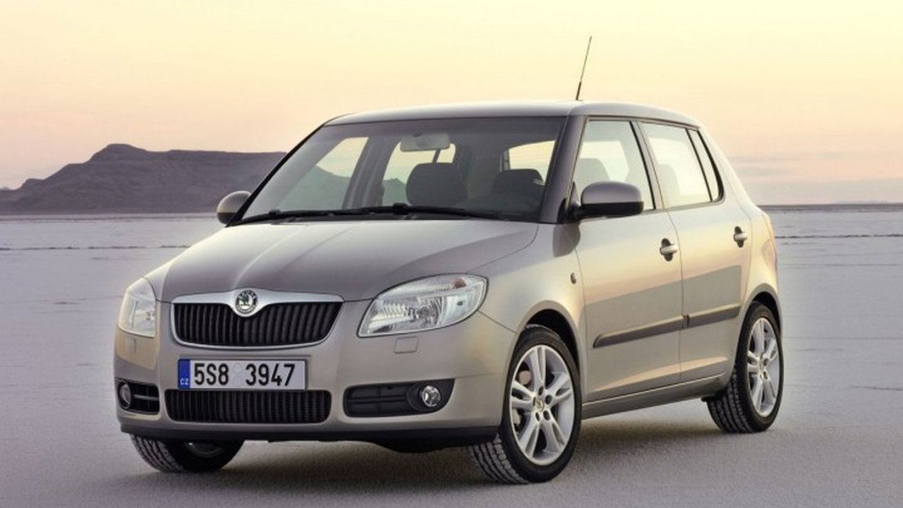 Skoda Fabia II 1.6 TDI CR DPF (74 Hp) teknik özellikler ve yakıt tüketimi Skoda Fabia II 1.6 TDI CR DPF (74 Hp) teknik özellikler ve yakıt tüketimi