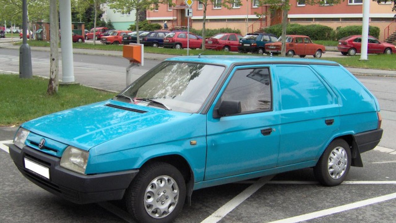 Skoda Favorit Forman (785) 1.3 (68 Hp) teknik özellikler ve yakıt tüketimi Skoda Favorit Forman (785) 1.3 (68 Hp) teknik özellikler ve yakıt tüketimi