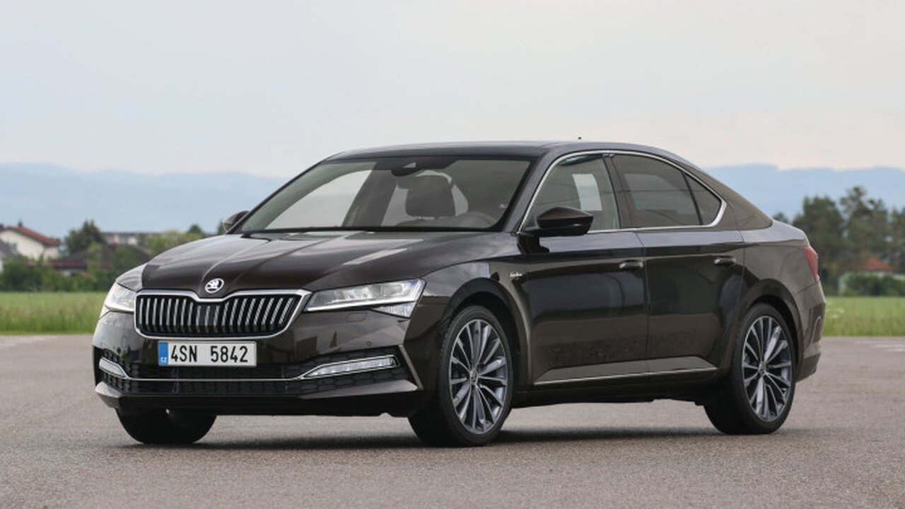 Skoda Superb III Restyling 2.0d (150hp) teknik özellikler ve yakıt tüketimi Skoda Superb III Restyling 2.0d (150hp) teknik özellikler ve yakıt tüketimi