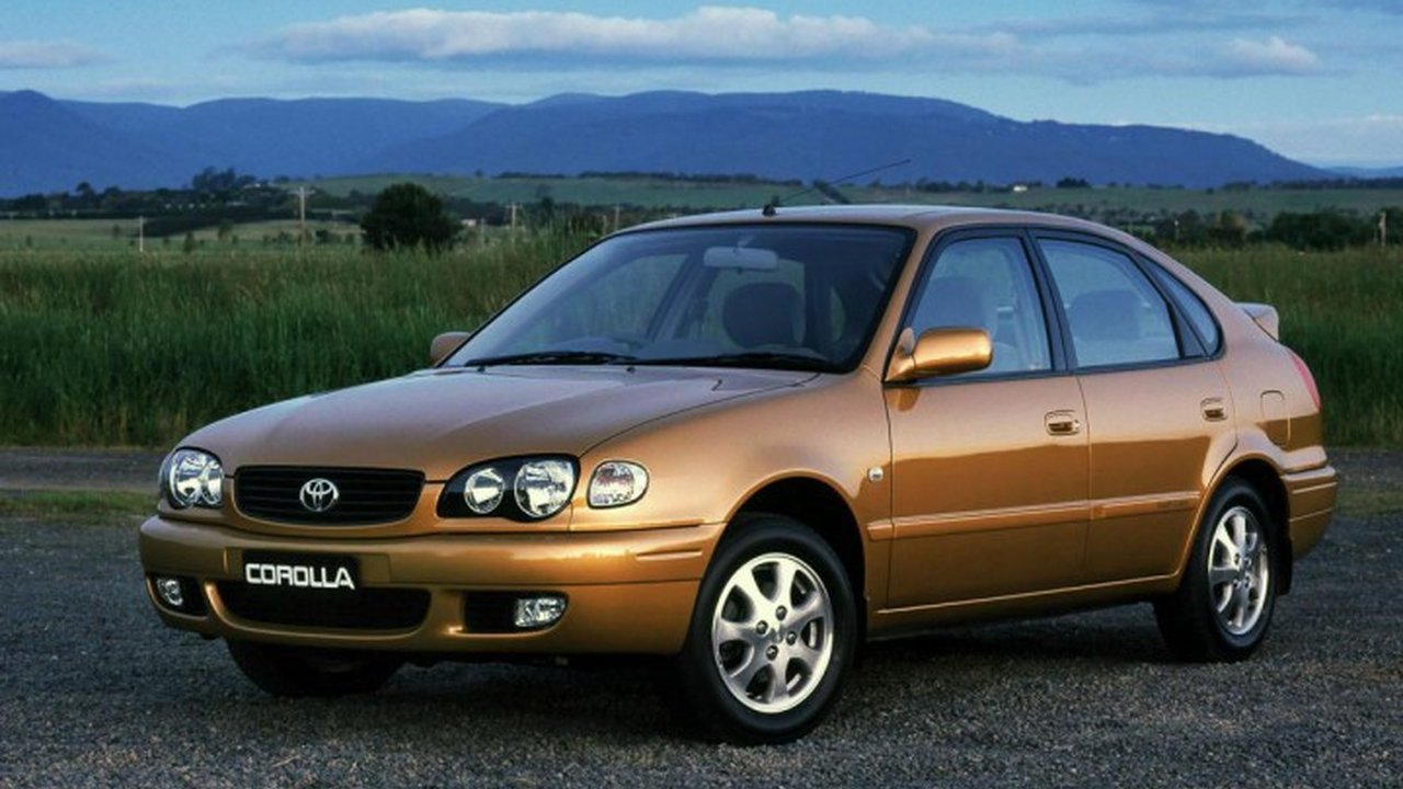 Toyota Corolla Hatch (E11) 2.0 D (72 Hp) teknik özellikler ve yakıt tüketimi Toyota Corolla Hatch (E11) 2.0 D (72 Hp) teknik özellikler ve yakıt tüketimi