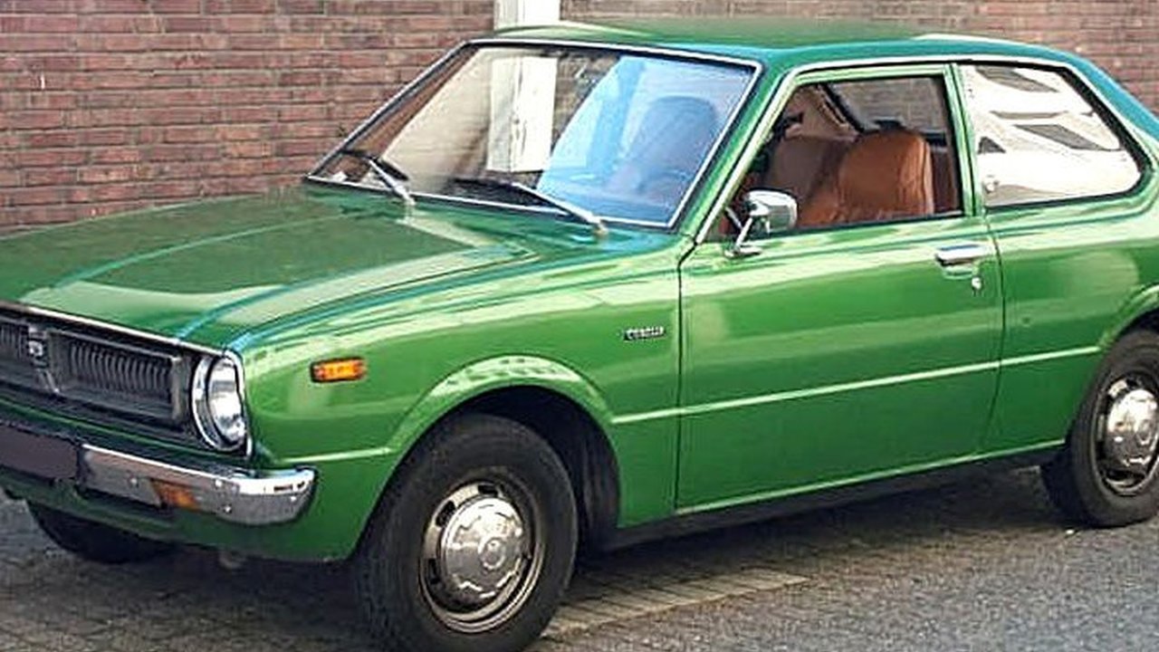 Toyota Corolla Hatch (KE,TE) 1.6 (84 Hp) teknik özellikler ve yakıt tüketimi Toyota Corolla Hatch (KE,TE) 1.6 (84 Hp) teknik özellikler ve yakıt tüketimi