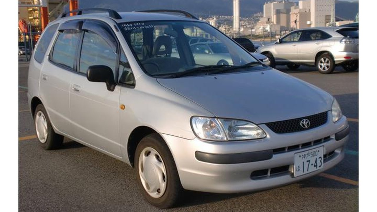 Toyota Corolla Spacio (E12) 1.4 (97 Hp) teknik özellikler ve yakıt tüketimi Toyota Corolla Spacio (E12) 1.4 (97 Hp) teknik özellikler ve yakıt tüketimi