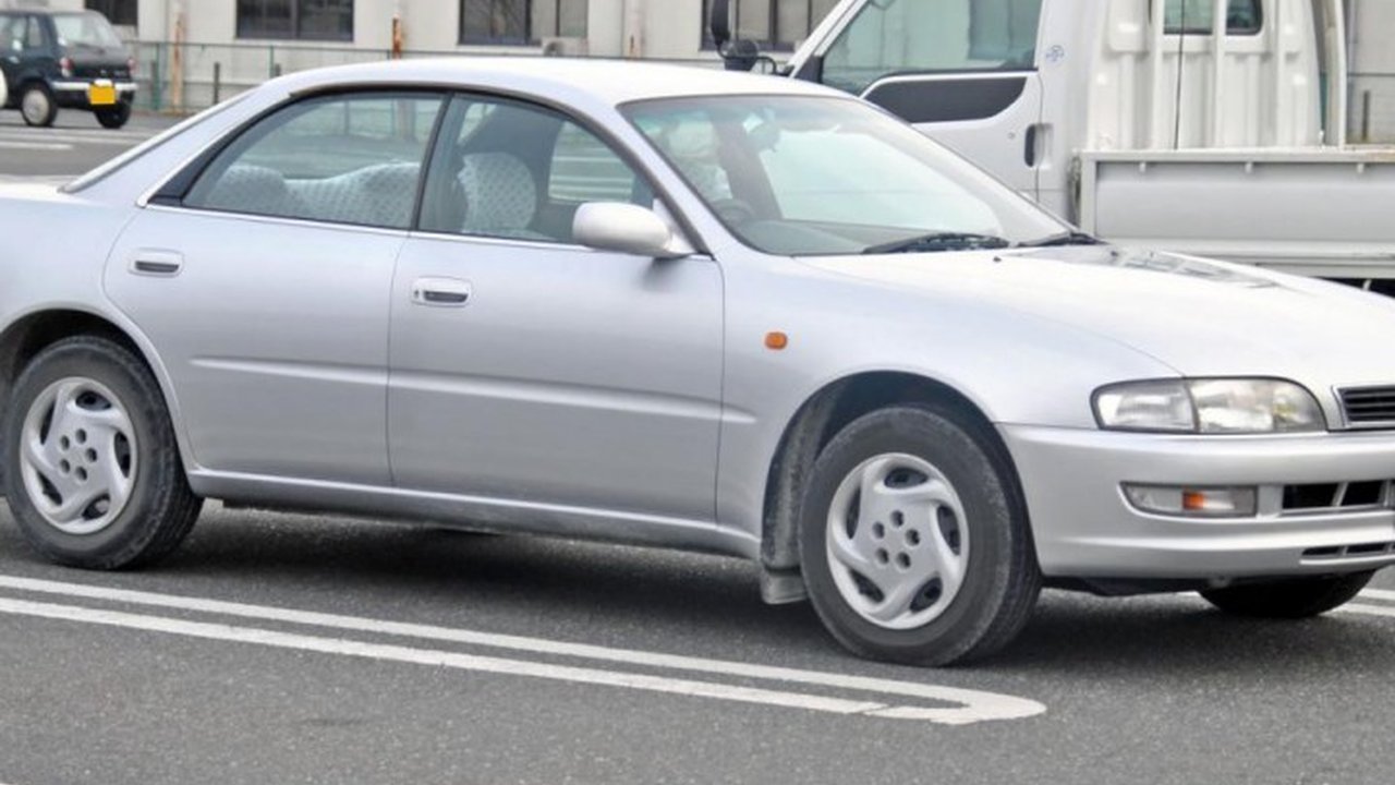 Toyota Corona Hatch (T19) 1.8 i 16V (125 Hp) teknik özellikler ve yakıt tüketimi Toyota Corona Hatch (T19) 1.8 i 16V (125 Hp) teknik özellikler ve yakıt tüketimi