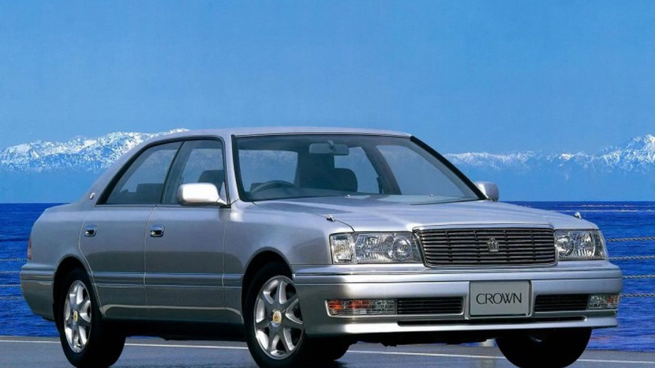 "Toyota Crown 2.5 i (180 Hp) teknik özellikler ve yakıt tüketimi "Toyota Crown 2.5 i (180 Hp) teknik özellikler ve yakıt tüketimi