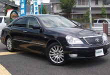 Toyota Crown Majesta 4.0 i V8 32V 4WD (280 Hp) teknik özellikler ve yakıt tüketimi
