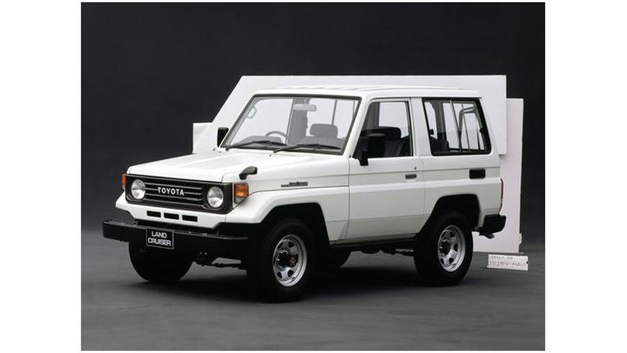 Toyota Land Cruiser Land Cruiser 100 J7 2.4 i (114 Hp) teknik özellikler ve yakıt tüketimi Toyota Land Cruiser Land Cruiser 100 J7 2.4 i (114 Hp) teknik özellikler ve yakıt tüketimi