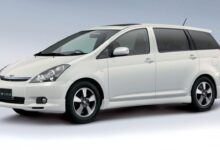 "Toyota Wish 2.0 i (156 Hp) teknik özellikler ve yakıt tüketimi
