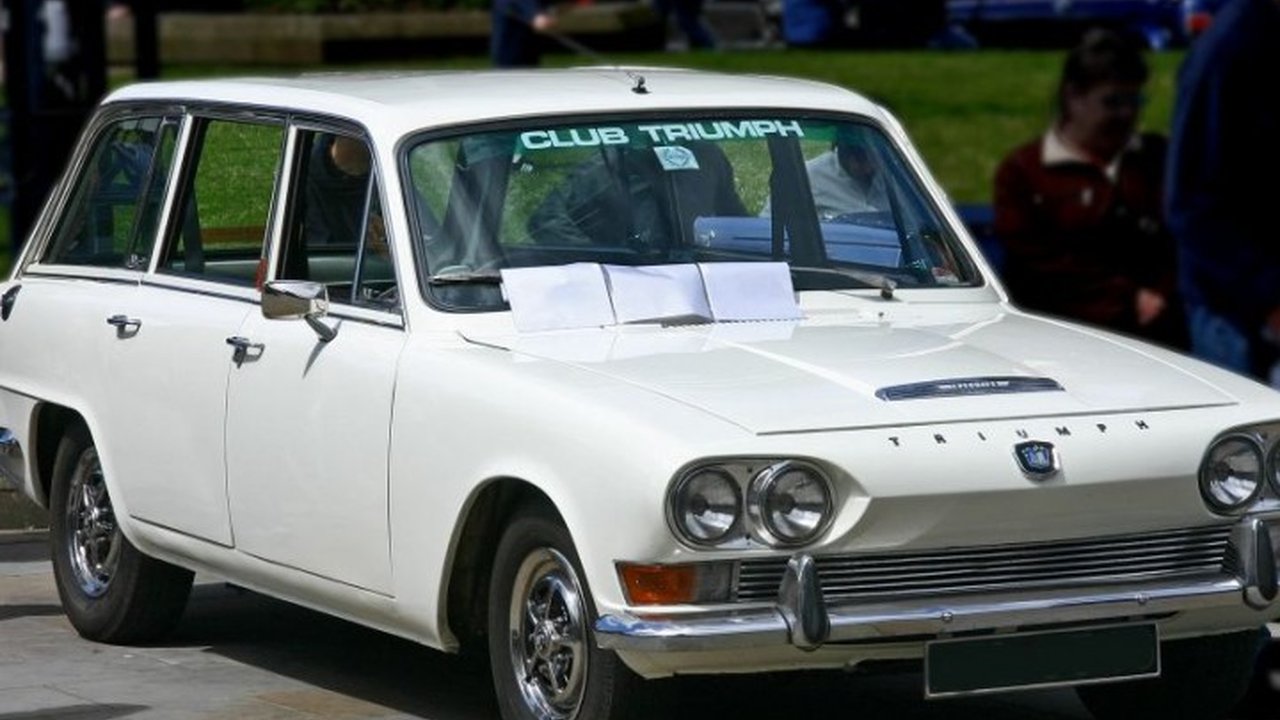 Triumph 2.5 PI MK 2.5 PI MK I Estate 2.5 (122 Hp) teknik özellikler ve yakıt tüketimi Triumph 2.5 PI MK 2.5 PI MK I Estate 2.5 (122 Hp) teknik özellikler ve yakıt tüketimi