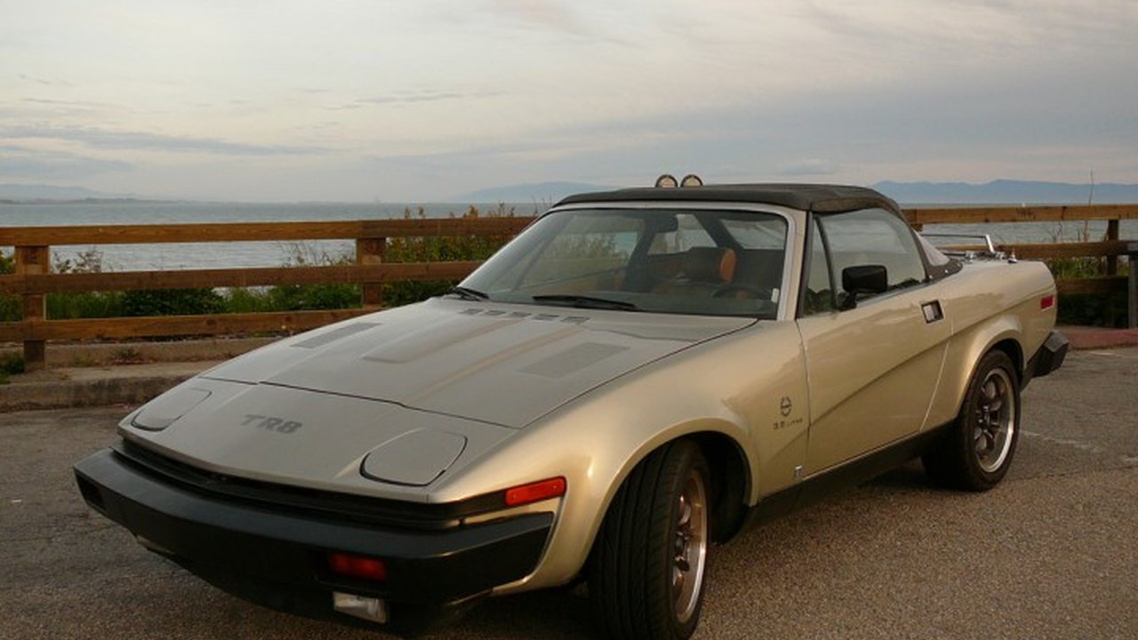 Triumph TR 8 TR 8 3.5 (135 Hp) teknik özellikler ve yakıt tüketimi Triumph TR 8 TR 8 3.5 (135 Hp) teknik özellikler ve yakıt tüketimi