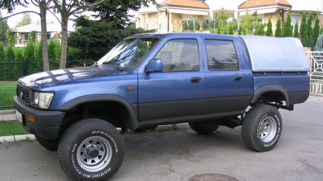 Volkswagen Taro 1.8 (83 Hp) teknik özellikler ve yakıt tüketimi Volkswagen Taro 1.8 (83 Hp) teknik özellikler ve yakıt tüketimi