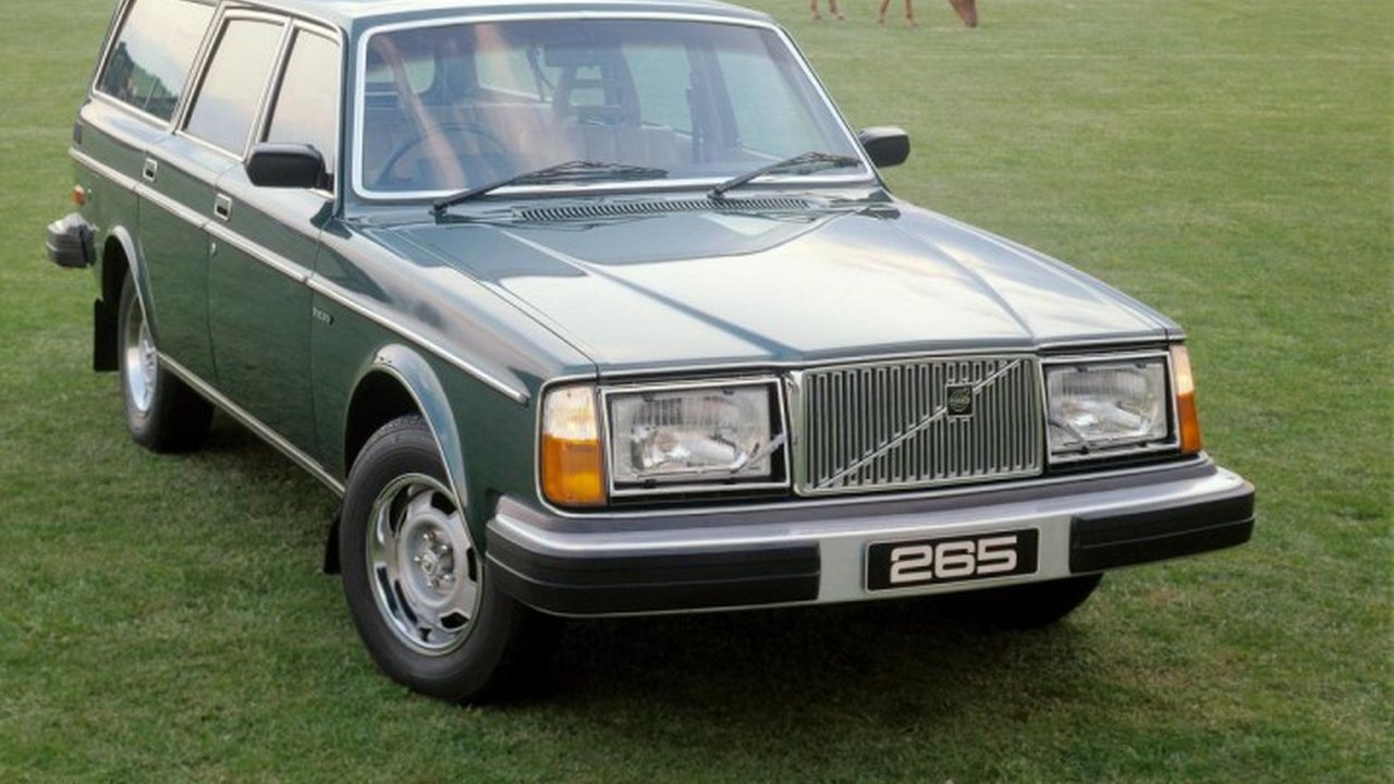 Volvo 260 Combi (P265) 2.7 (140 Hp) teknik özellikler ve yakıt tüketimi Volvo 260 Combi (P265) 2.7 (140 Hp) teknik özellikler ve yakıt tüketimi
