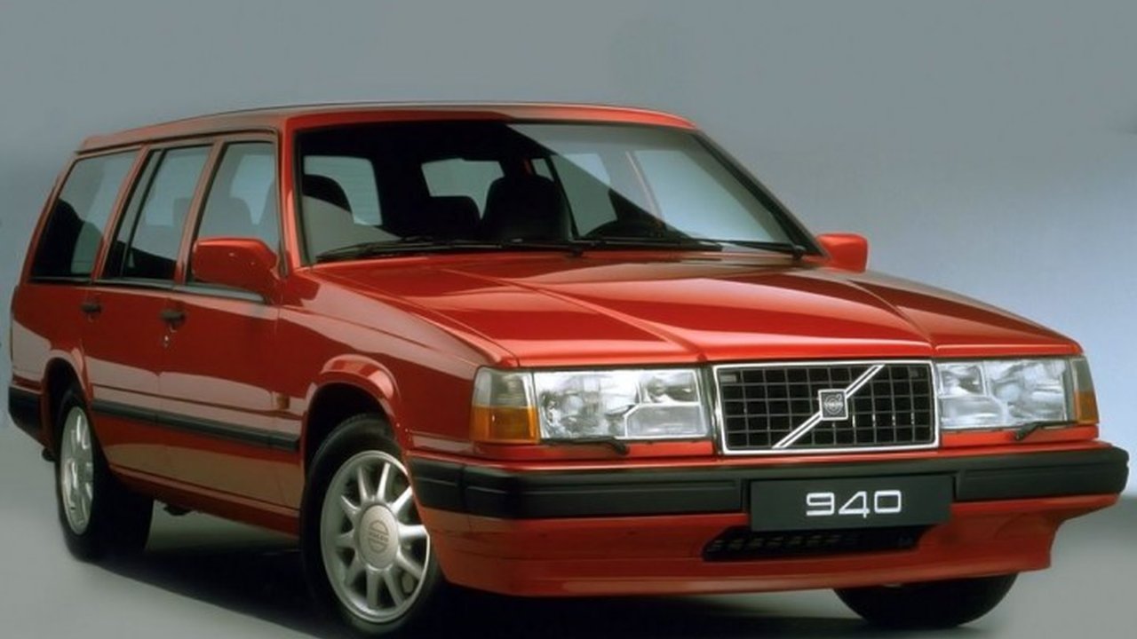 Volvo 940 Combi (945) 2.3 i Turbo (165 Hp) teknik özellikler ve yakıt tüketimi Volvo 940 Combi (945) 2.3 i Turbo (165 Hp) teknik özellikler ve yakıt tüketimi