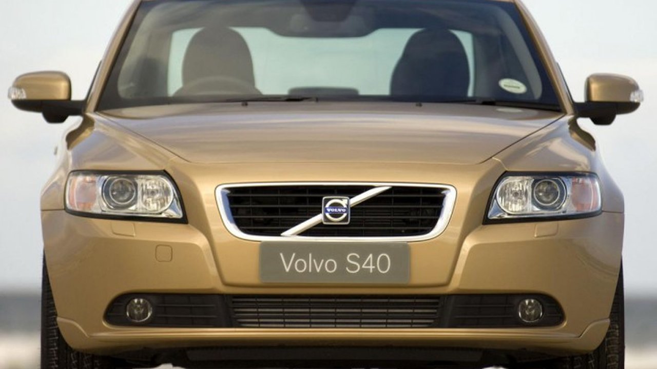 Volvo S40 II 2.4i MT (170Hp) teknik özellikler ve yakıt tüketimi Volvo S40 II 2.4i MT (170Hp) teknik özellikler ve yakıt tüketimi