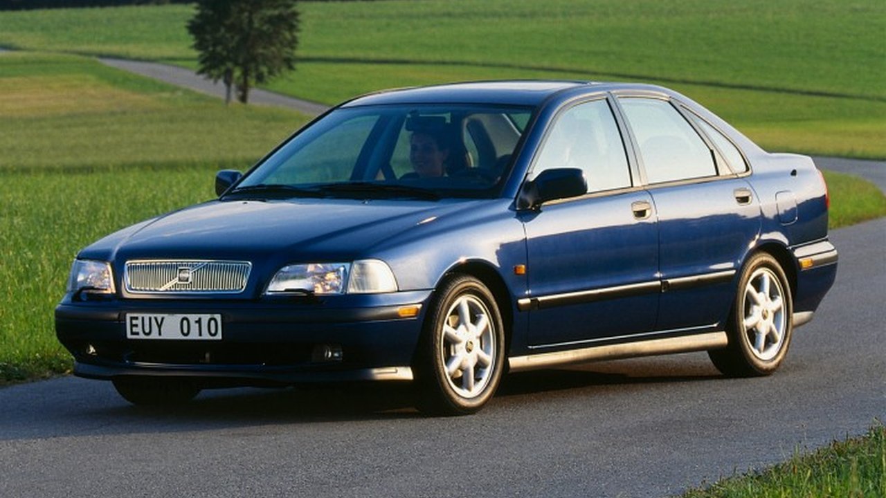 Volvo S40 (VS) 1.8 GDI (122 Hp) teknik özellikler ve yakıt tüketimi Volvo S40 (VS) 1.8 GDI (122 Hp) teknik özellikler ve yakıt tüketimi