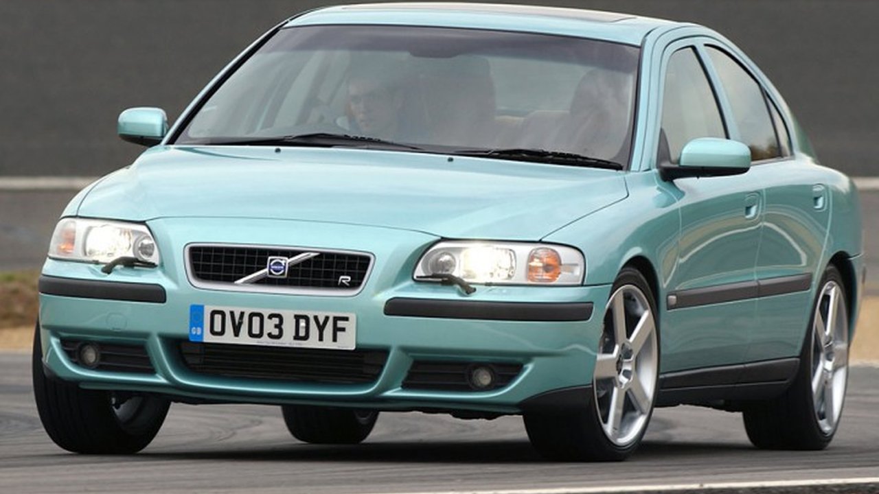 Volvo S60 AWD 2.4 AWD (200 Hp) teknik özellikler ve yakıt tüketimi Volvo S60 AWD 2.4 AWD (200 Hp) teknik özellikler ve yakıt tüketimi