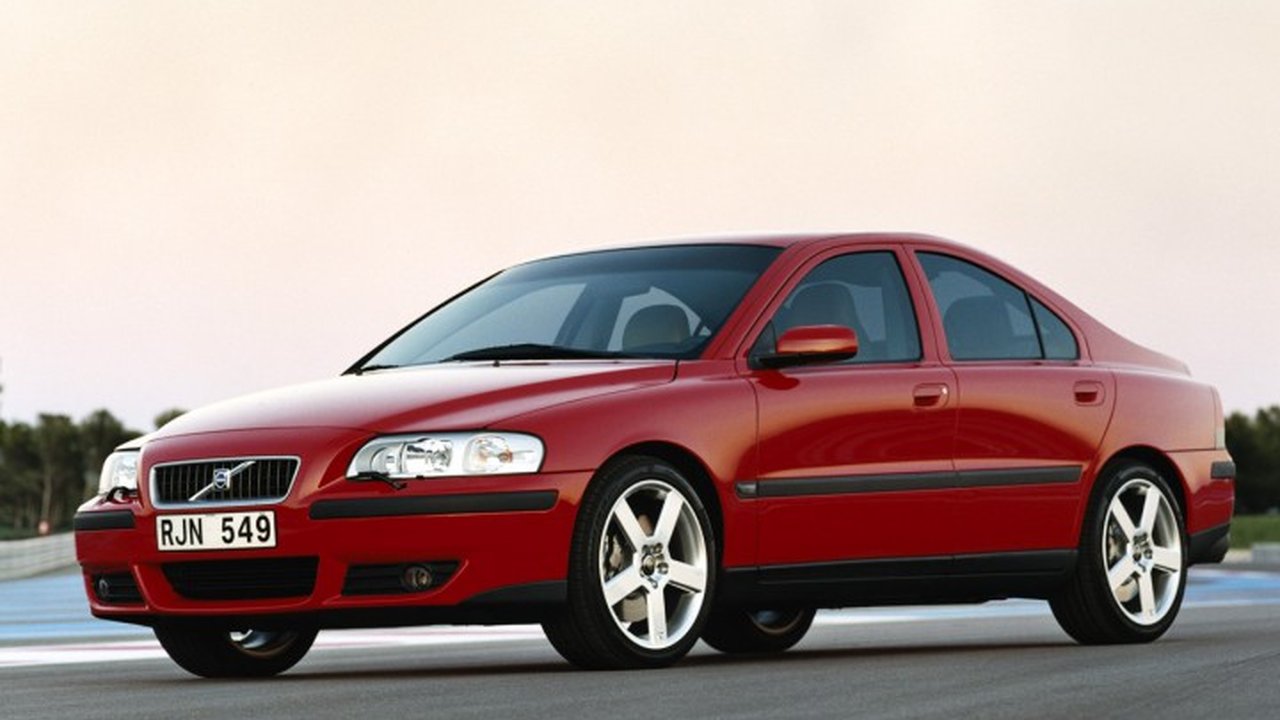 Volvo S60 T5 2.3 20V (250 Hp) teknik özellikler ve yakıt tüketimi Volvo S60 T5 2.3 20V (250 Hp) teknik özellikler ve yakıt tüketimi