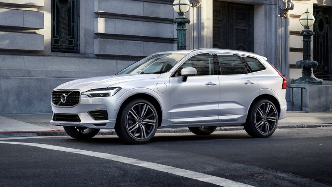Volvo XC60 II 2.0d AT (235hp) 4x4 teknik özellikler ve yakıt tüketimi Volvo XC60 II 2.0d AT (235hp) 4x4 teknik özellikler ve yakıt tüketimi