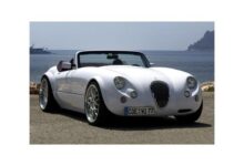 Wiesmann Roadster MF30 3.0 i 24V (231 Hp) teknik özellikler ve yakıt tüketimi