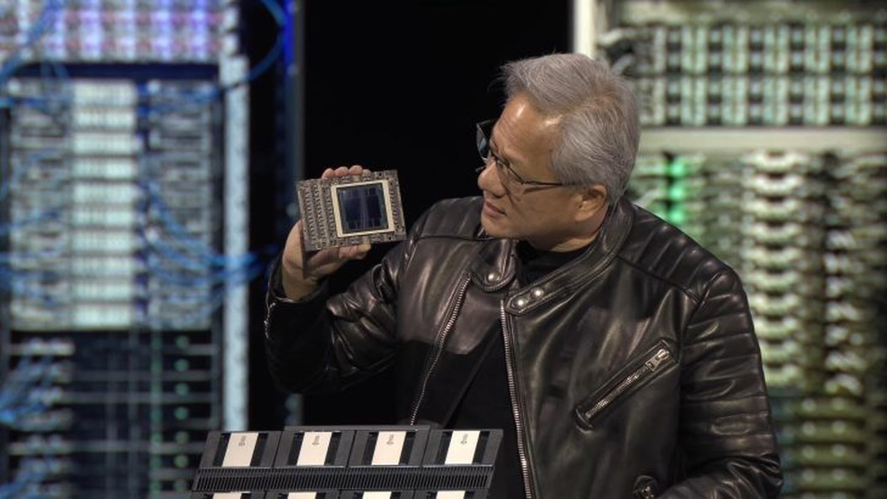 NVIDIA Blackwell Ultra GB300 NVL72 performansta çığır açtı